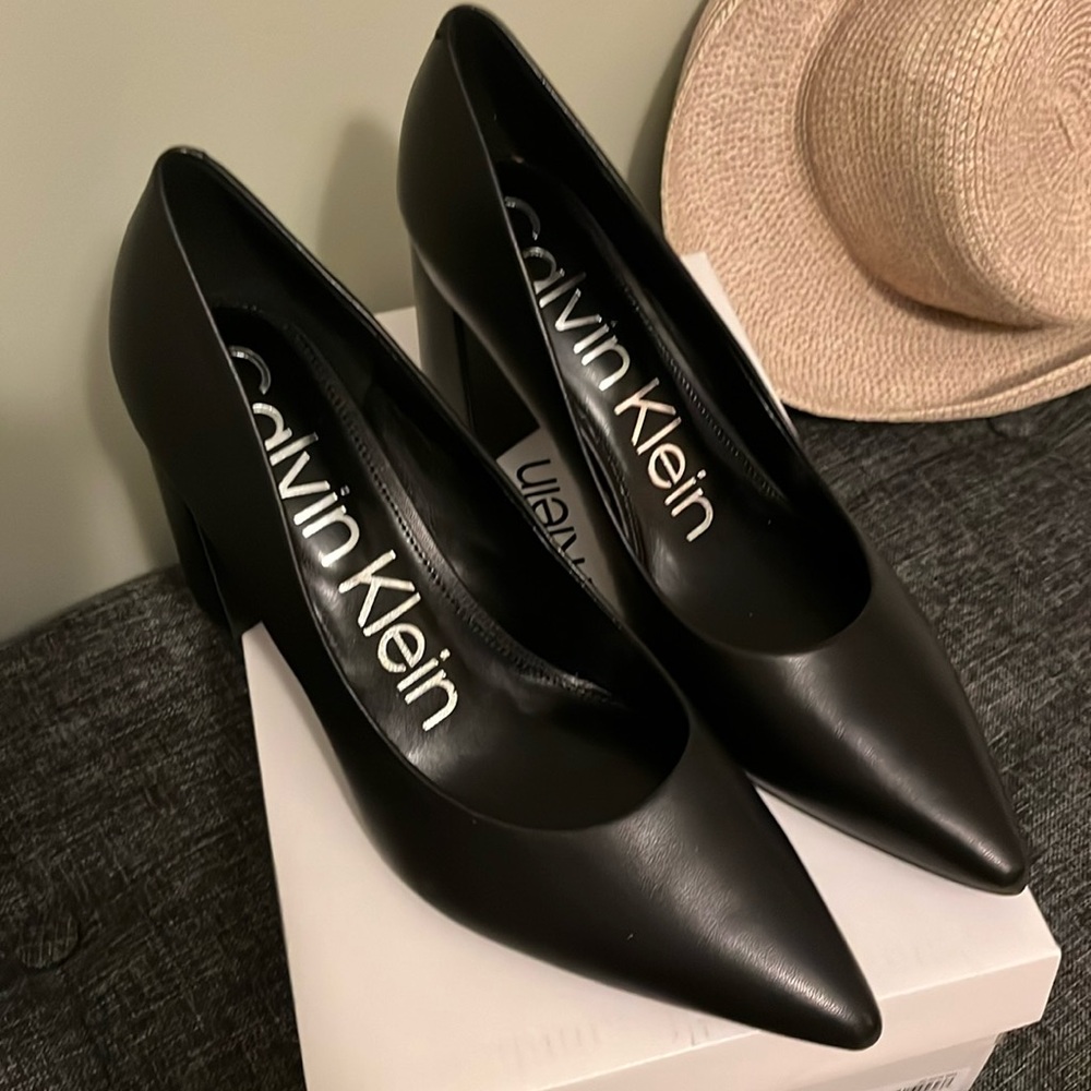 Calvin Klein pumps